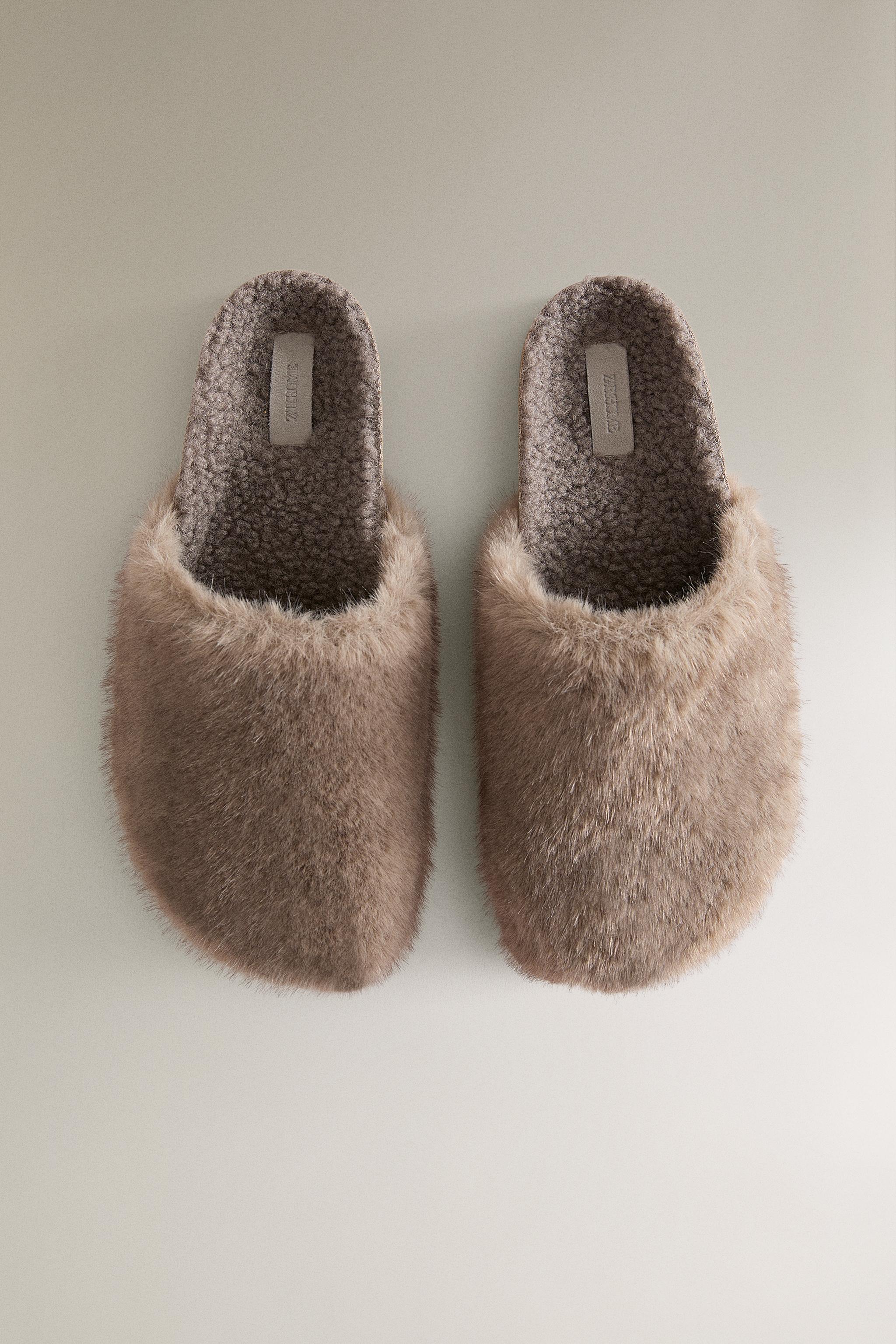 FAUX FUR MULE CLOG SLIPPERS